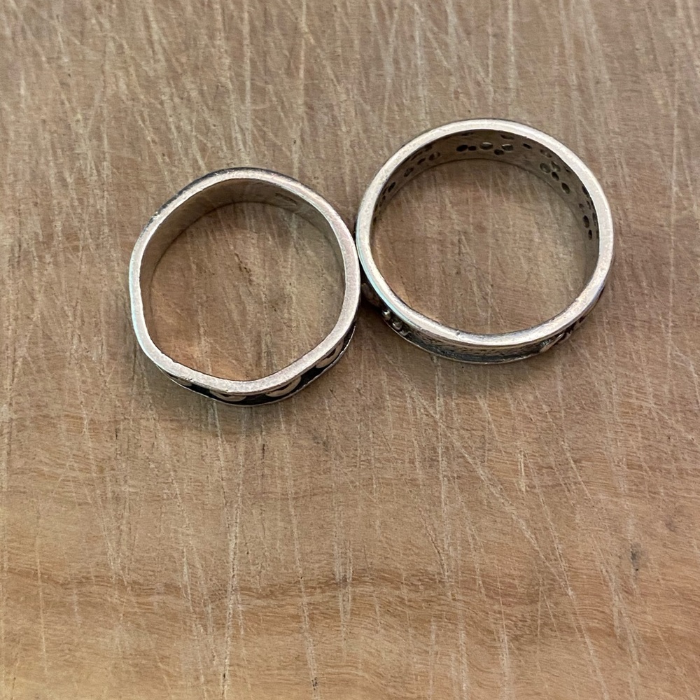 Two Vintage 925 silver rings – hearts and stars - Picture 6 of 9